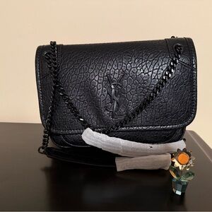 NEW Black on Black Crossbody Shoulder Bag with Chain straps